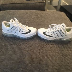 Women’s Nike air max 2016